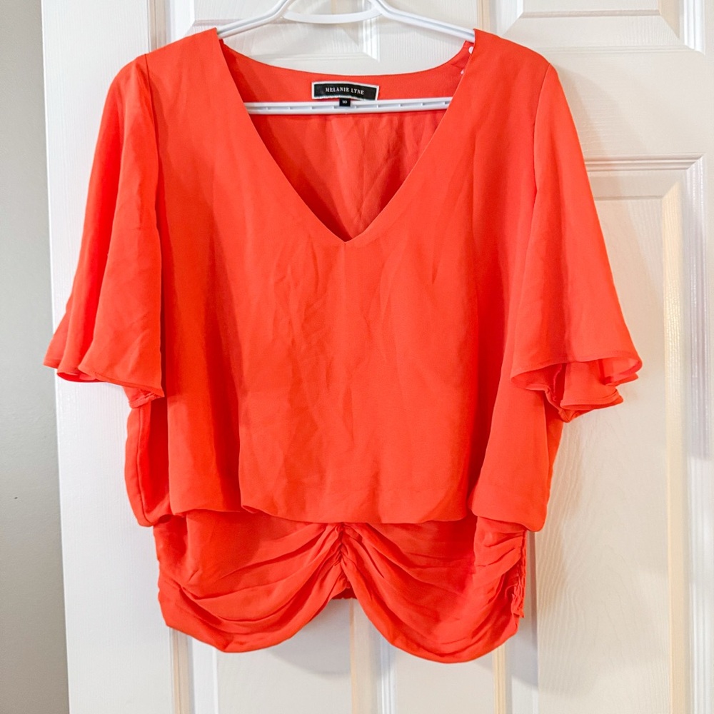 Melanie Lyne Orange V-Neck Ruched Blouse Size 10 21" PTP Smocked Romantic Chic